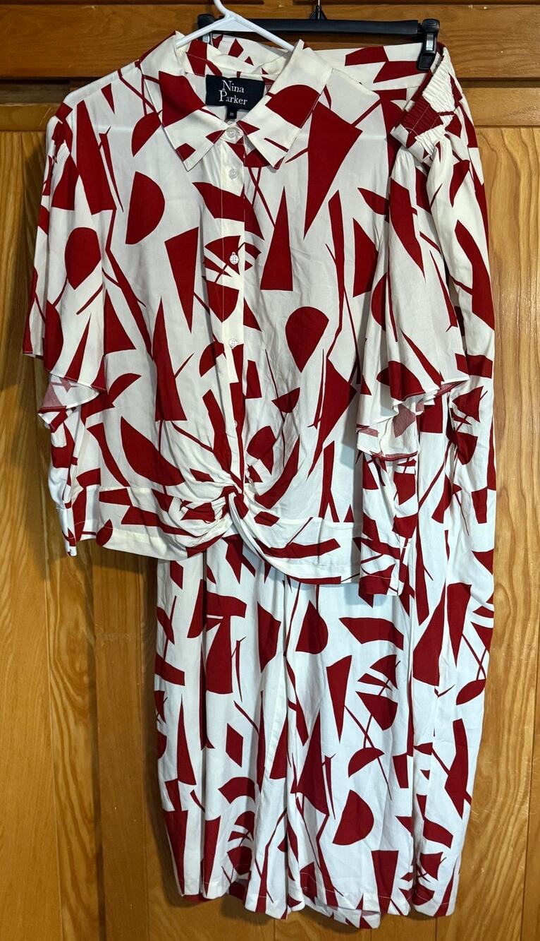 Nina Parker Collection Abstract Geo 2-Piece Set - Size 3X